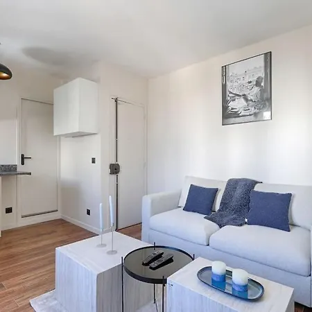 Daumesnil Nation Charming Lovely Apartment